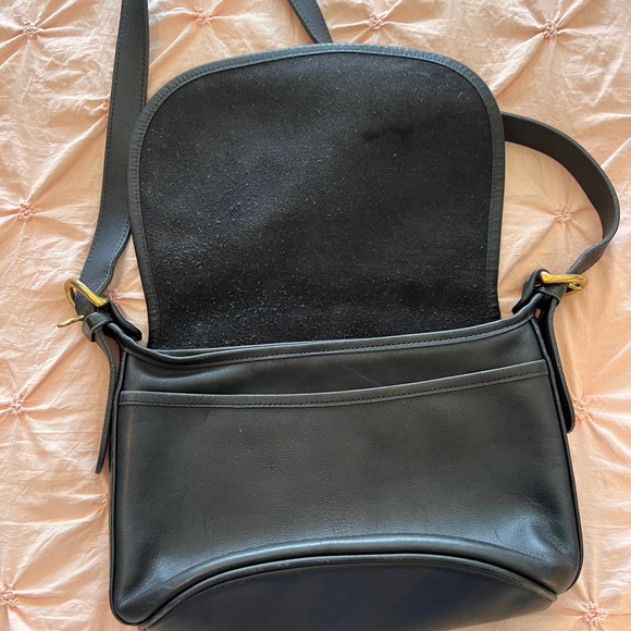 Coach Black Leather Shoulder Bag - Picture 2 of 11